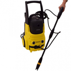 Syntrox HDVC-2500W Grumium pressure washer with industrial vacuum